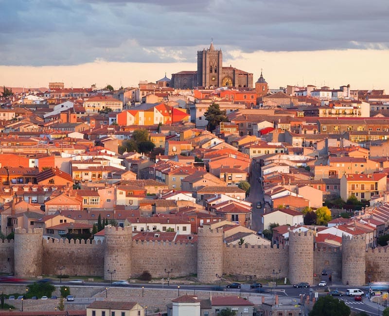 Obras de pocería sin zanjas en Ávila