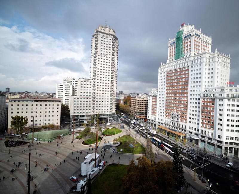Pocería y desatrancos en Plaza de España